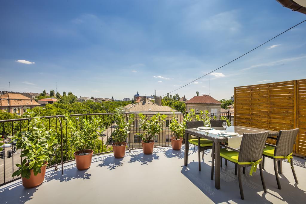 Terrace Apartments At City Park Budapest Extérieur photo